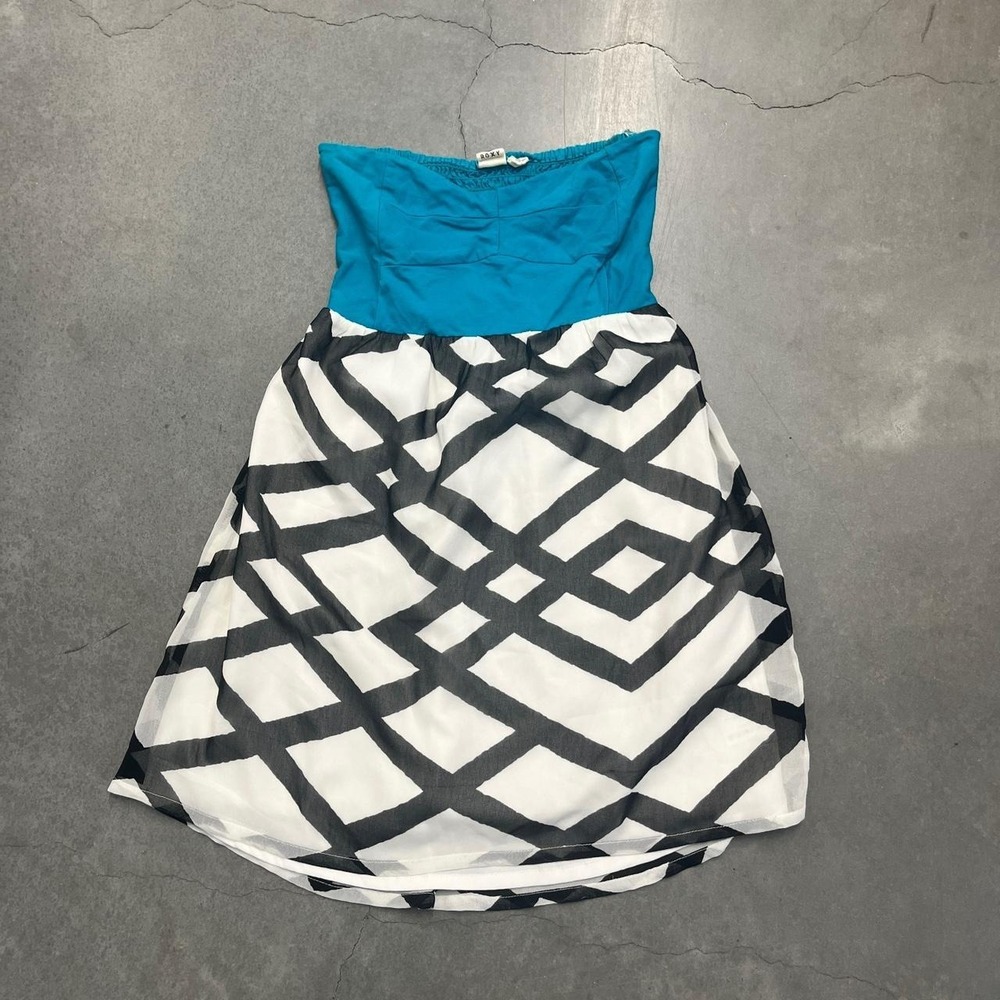 2000s roxy strapless minidress
